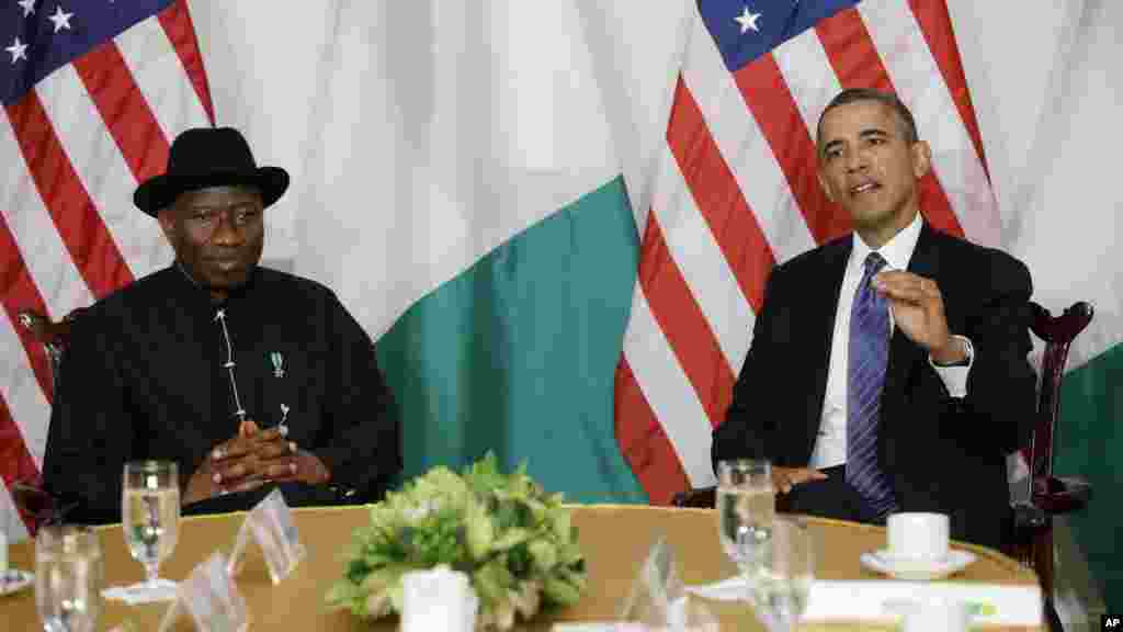 Shugaba Obama ya gana da shugaban Najeriya Goodluck Jonathan a New York ranar 23 ga watan Satumba, 2013