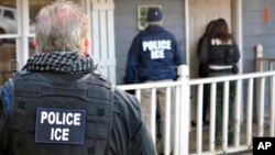 Operación contra inmigrantes indocumentados en Atlanta el 9 de febrero de 2017. (Foto proporcionada por ICE)