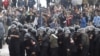 Cảnh sát Ai Cập bắn lựu đạn cay vào người biểu tình 