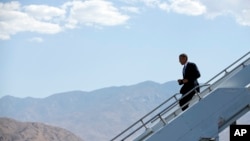 President Barack Obama arrives at Palm Spring International Airport in Palm Springs, California,, June 7, 2013.