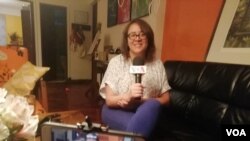 La socióloga y politóloga Vivian Schwarz Blum dijo a la VOA que el escenario político en Bolivia aún no está resuelto.