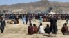 چین: مذاکره راه بنیادی بیرون رفت از بحران مهاجرت در افغانستان است