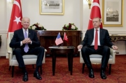 (ARŞİV) Joe Biden ABD Başkan Yardımcısı görevindeyken 31 Mart 2016'da Washington'da Cumhurbaşkanı Erdoğan'la görüşmüştü