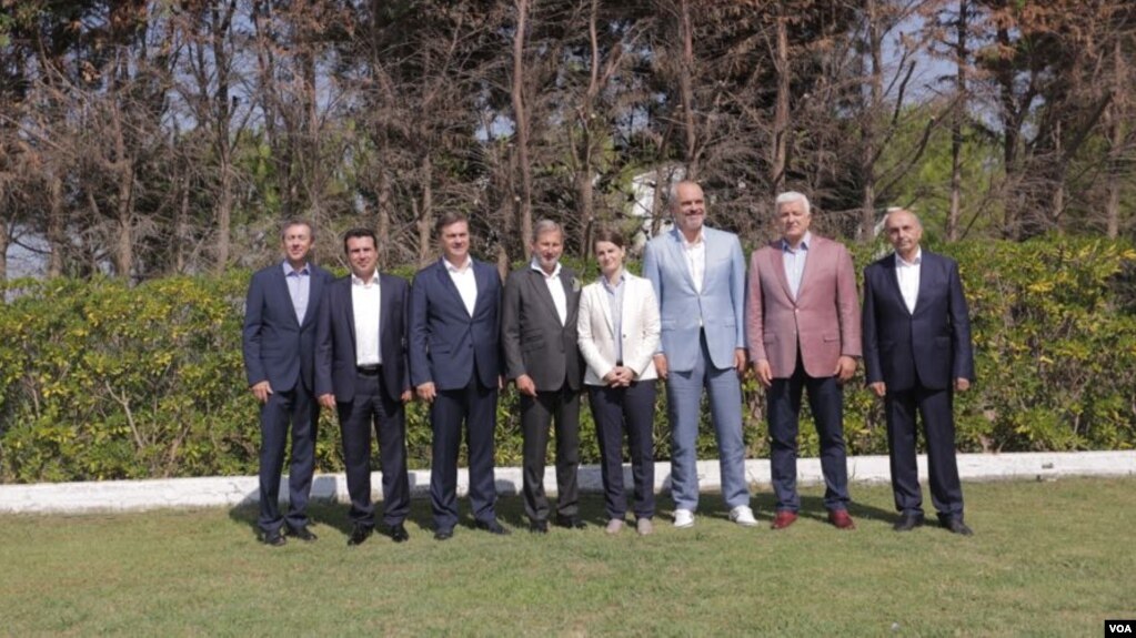 Kryeministrat e Ballkanit mblidhen në Durrës