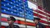 Cảnh sát tăng cường an ninh bảo vệ các sinh hoạt mừng Lễ Độc lập Mỹ