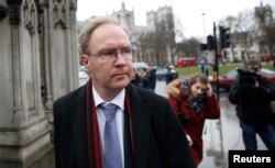 Ivan Rogers, Britain's former Permanent Representative of the United Kingdom to the European Union, leaves the The Houses of Parliament after giving evidence to a parliamentary sub-committee, in London, Britain Feb. 1, 2017.