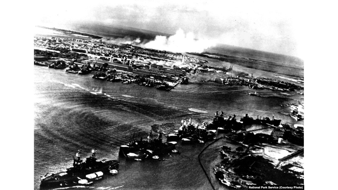 Moment of Silence Marks 75th Anniversary of Pearl Harbor Attack Moment of Silence Marks 75th Anniversary of Pearl Harbor Attack