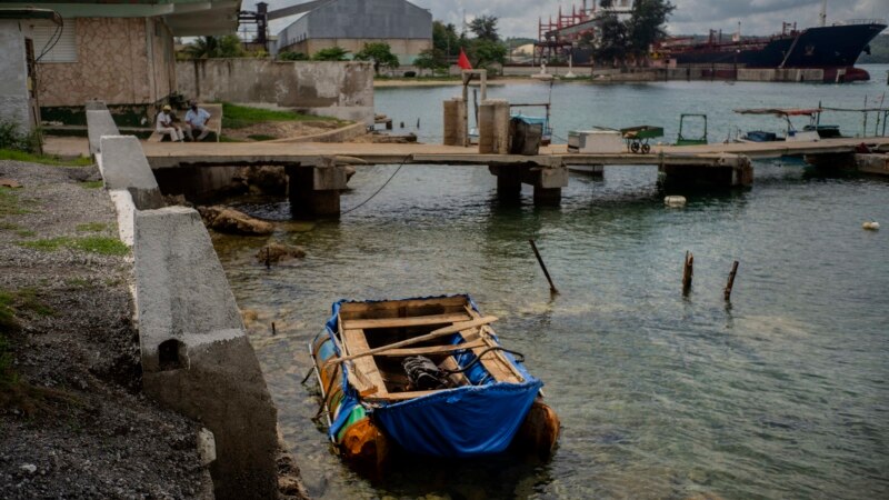 More Cubans Try Dangerous Trips to US