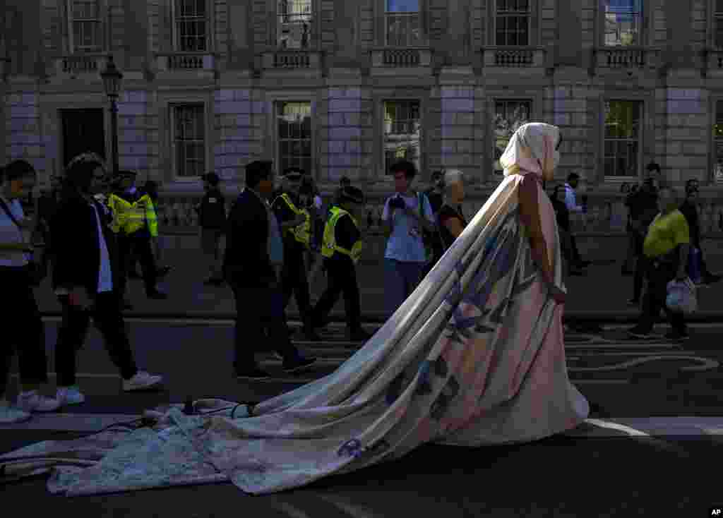 Climate protesters demonstrate in London.