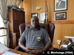 Obio Chinyere, managing director of the Traffic Safety Council of Zimbabwe, says major causes of road accidents include speeding and lack of discipline. (Columbus Mavhunga/VOA)