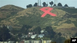 2011 saw the 30th anniversary of the HIV/AIDS epidemic. A San Francisco hillside displayed a giant AIDS ribbon to mark the occasion.