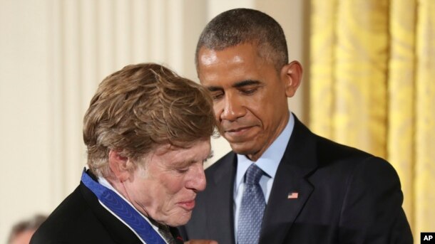 Robert Redford recibe la Medalla Presidencial de la Libertad 2016