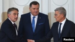 Šefik Džaferović, Milorad Dodik i Željko Komšić na inauguraciji za članove Predsjedništva BiH, Sarajevo, 20. novembar 2018.