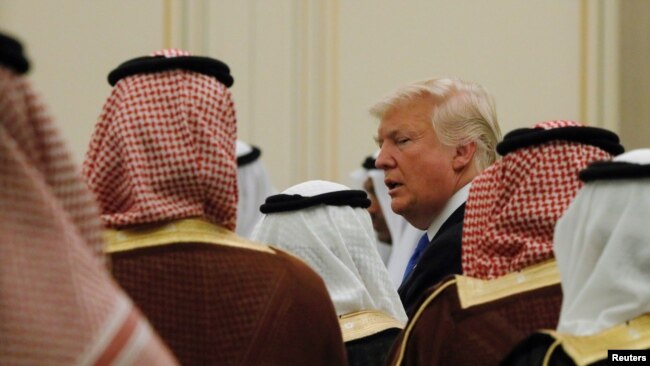 特朗普总统2017年5月访问沙特阿拉伯（路透社）
