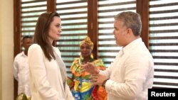 La actriz y enviada especial de ACNUR, Angelina Jolie, ser reunió el sábado 8 de junio de 2019 con el presidente de Colombia, Iván Duque, tras una visita a la frontera con Venezuela.