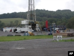 While the University of Texas report finds no evidence that fracking contaminates groundwater, this rig located next to a dairy concerns local residents.