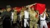 اجساد ۲۵ پلیس مصر از سینا به قاهره منتقل شد