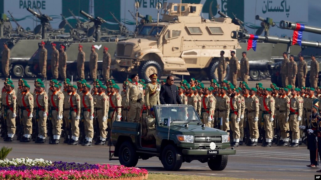 where do you put military