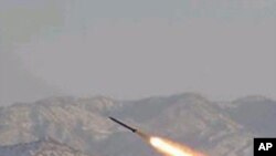 2009년 북한이 동해상으로 발사한 미사일(자료사진)