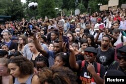 Black Lives Matter supporters, protesting police killings of African-Americans Alton Sterling and Philandro Castile, march in New York City on July 8, 2016. (Reuters)