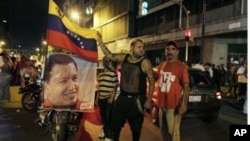 Supporters of Venezuela’s President Hugo Chavez, outside of Presidential Palace in Caracas, Venezuela, 26 Sep 2010