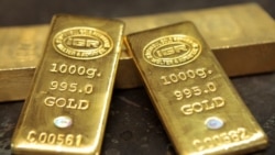 Legisladores en Bolivia debaten una polémica ley del oro