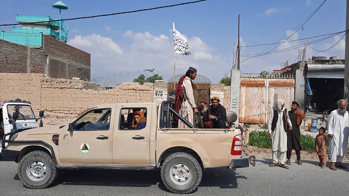 Taliban Dekati Kabul, Puluhan Ribu Warga Afghanistan Tinggalkan Rumah - Vimarsana News