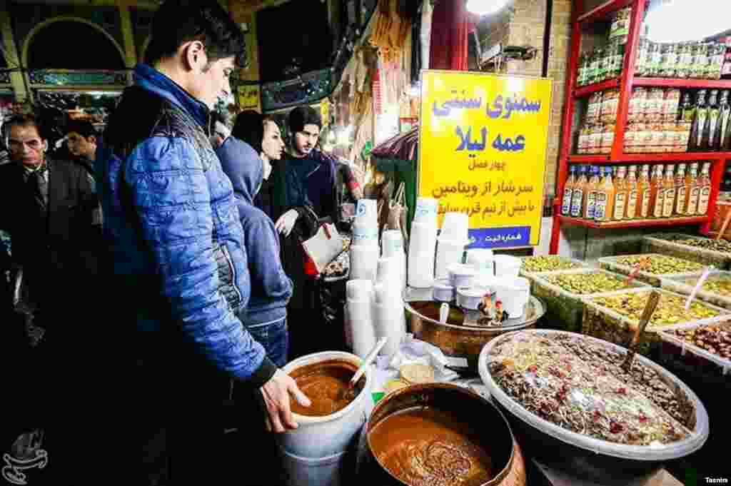 خرید شب عید در بازار تجریش