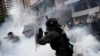 Полицейские применили слезоточивый газ для разгона протестов в Гонконге