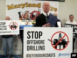 Ocean City Mayor Rick Meehan speaks out against allowing offshore drilling off Maryland's coast before an open house on the proposal, Jan. 16, 2018, in Annapolis, Md.