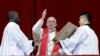 프란치스코 교황 "예수는 어둠을 밝히는 빛"