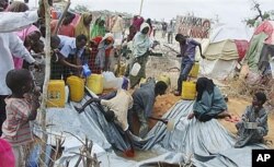 Un camp de réfugiés à Mogadiscio...La violence est l'une des causes de la famine en Somalie