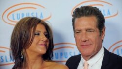 Viuda de Glenn Frey demanda a hospital en Nueva York