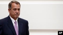 Chủ tịch Hạ viện John Boehner nói ông sẽ không xúc tiến cuộc biểu quyết tăng giới hạn nợ chính phủ mà không có các cuộc đàm phán để giải quyết các mối quan ngại của đảng Cộng Hòa về công chi