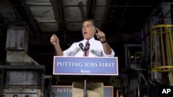 Republican presidential candidate Mitt Romney campaigns in Cincinnati, Ohio, June 14, 2012.