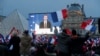 Donald Trump felicita al nuevo presidente de Francia 