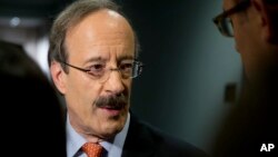 El representante Eliot Engel es uno de los autores de una carta a Obama firmada por 363 congresistas.