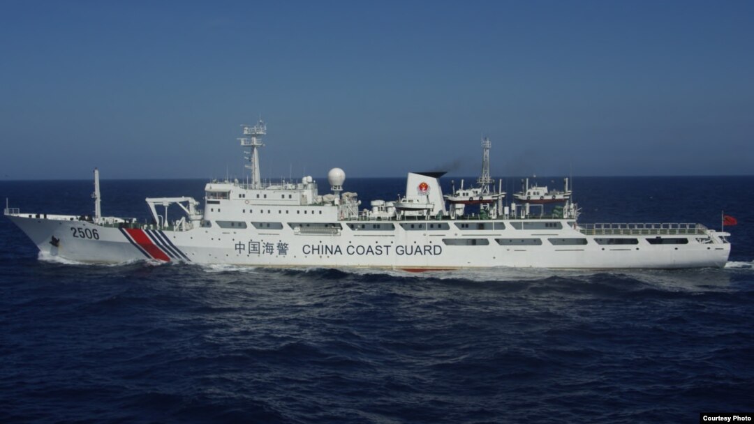 2013年12月13日在釣魚島日本所主張領海毗鄰海域拍攝的中國海警船(資料圖片﹐日本第十一管區海上保安總部提供)