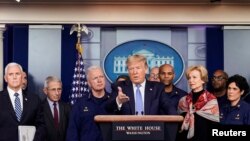 El presidente de EE.UU. Donald Trump habla en conferencia de prensa en la Casa Blanca, sobre la respuesta de su gobierno al coronavirus. Marzo 15 de 2020.