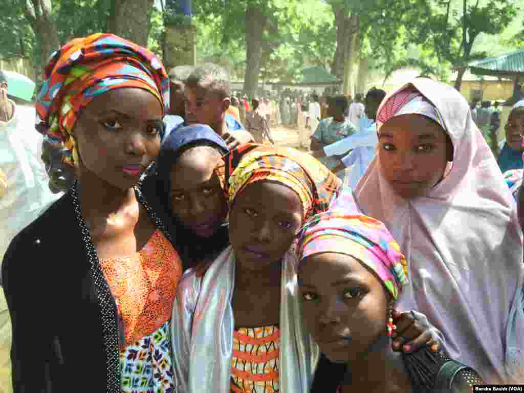 Hutunan 'yan yawon sallah a gidan zoo dake Kano, Nigeria