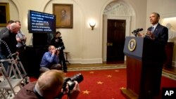 El presidente Barack Obama habló sobre el acuerdo climático alcanzado en París desde la sala de gabinete de la Casa Blanca el sábado, 12 de diciembre de 2015.