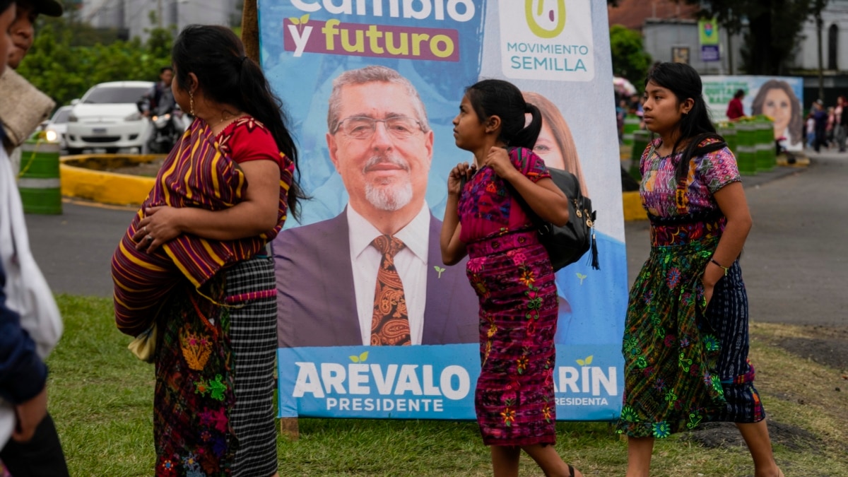 Candidatos en recta final de segunda vuelta de elección presidencial en