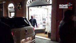 Երաժշտասեր Հռոմի Պապը այցելել է ձայնասկավառակների խանութ և անակնկալի բերել աշխատակիցներին: