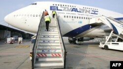 FILE - Israel's national carrier, an El Al Boeing 747 is seen parked on the tarmac at Ben Gurion International airport on the outskirts of Tel Aviv, 25 July 2007. 