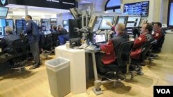 Los operadores financieros observan con atención la evolución del mercado del empleo.