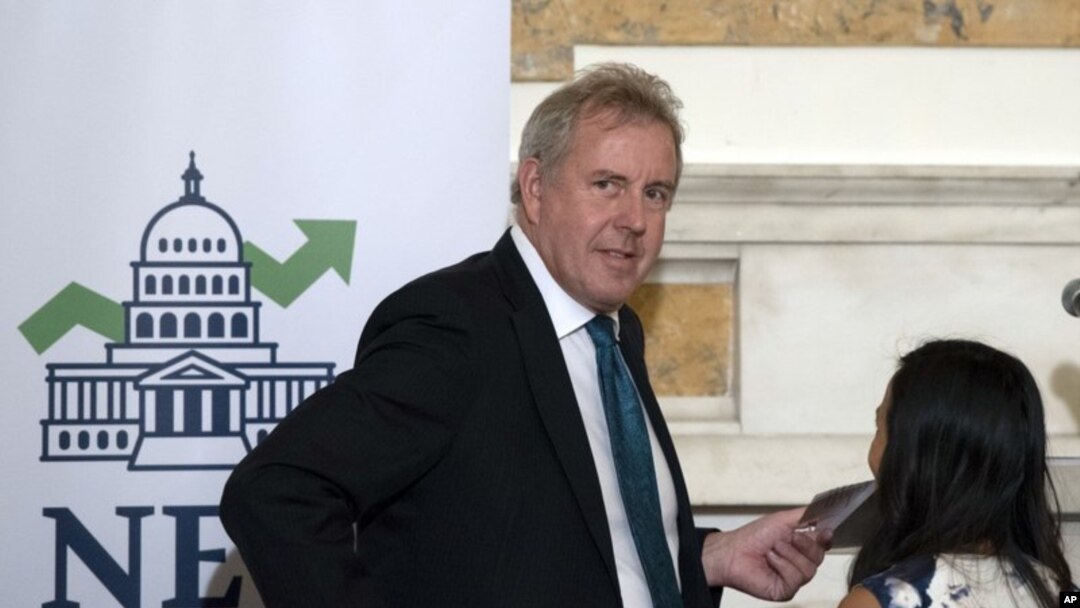 Duta Besar Inggris untuk AS, Kim Darroch di Washington, D.C., 20 Oktober 2017. (Foto: dok).