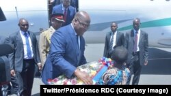 Félix Tshisekedi na bokomi na ye na aéroport ya Narobi, Kenya, 6 février 2019. (Twitter/Présidence RDC)