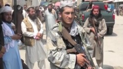 د پاکستان او افغانستان تر منځ لويه تجارتي لاره تورخم پرون په اتمه ورځ هم تړلې پرته وه 