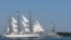 2026年7月4日，在纽约举行的庆祝美国250周年的“帆船巡游250”(Sail 250)活动期间，阿根廷“自由号”（ARA Libertad)高桅帆船驶过自由女神像。