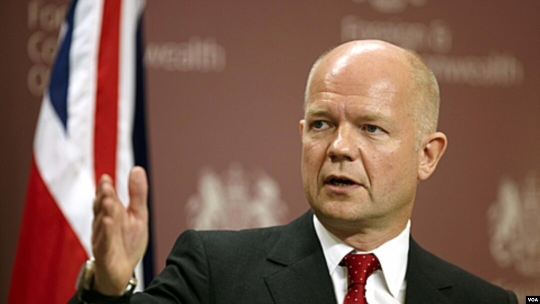 Menteri Luar Negeri Inggris, William Hague mengusir para diplomat pemerintahan Gaddafi di Inggris.
